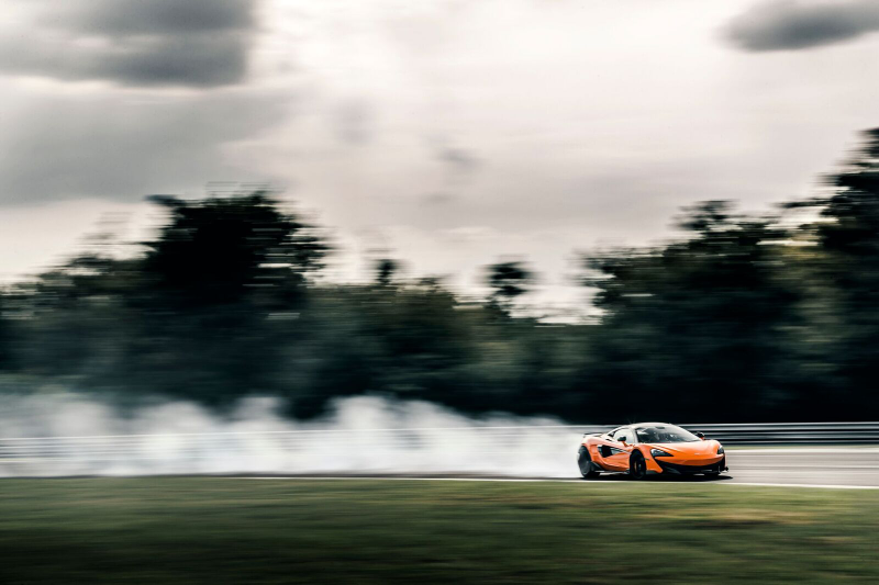 Illustration for article titled The 2019 McLaren 600LT Is the Flame-Spitting Mad Max Version of the 570S